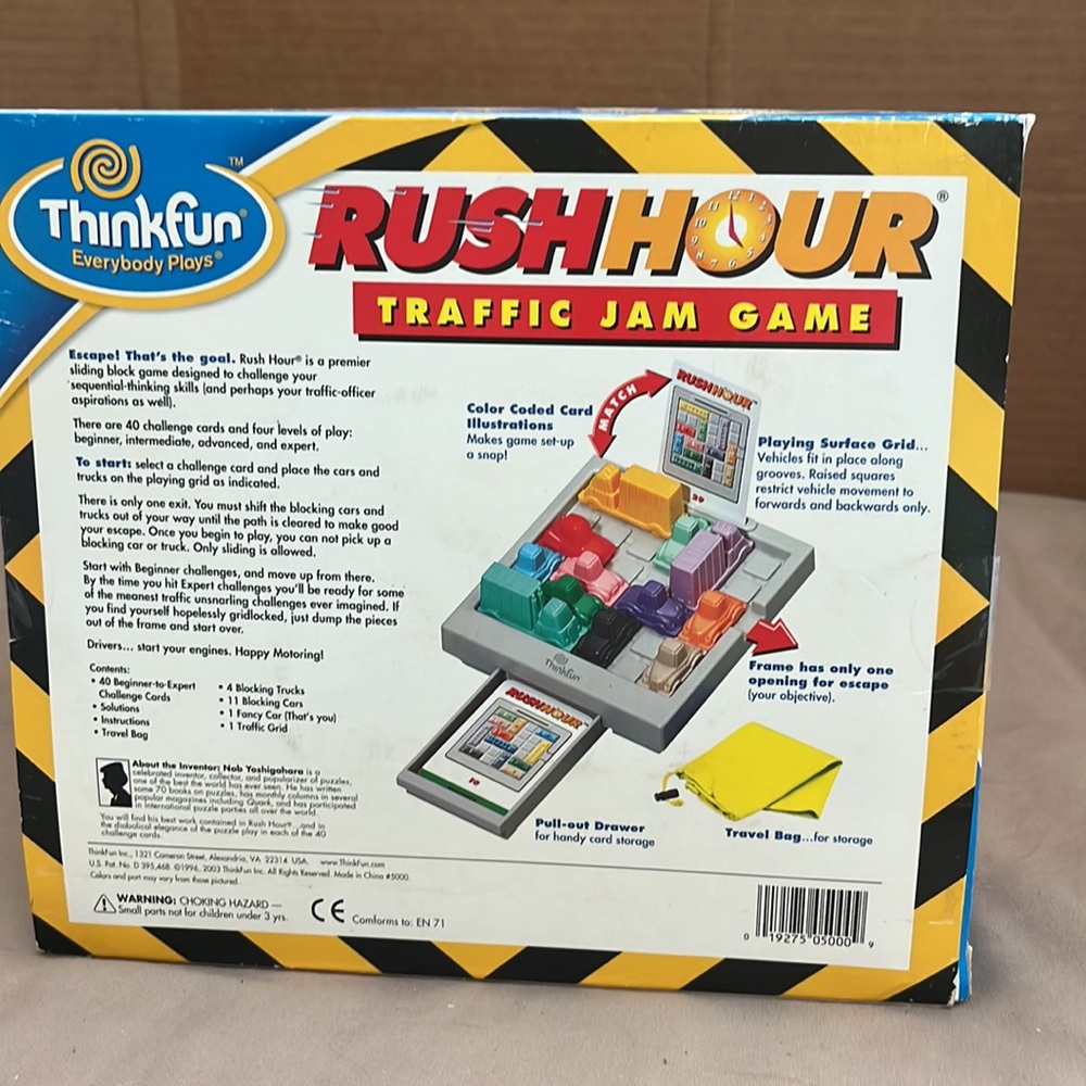 Thinkfun RUSH HOUR Traffic Jam Logic Game - Picture 2 of 4